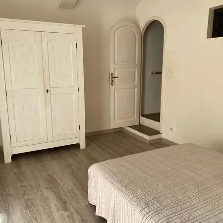 T2 Sartene Centre Apartment